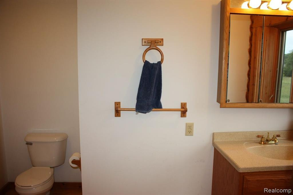 16531 WASHBURN Road, Grass Lake, MI 49240 — Photo 34