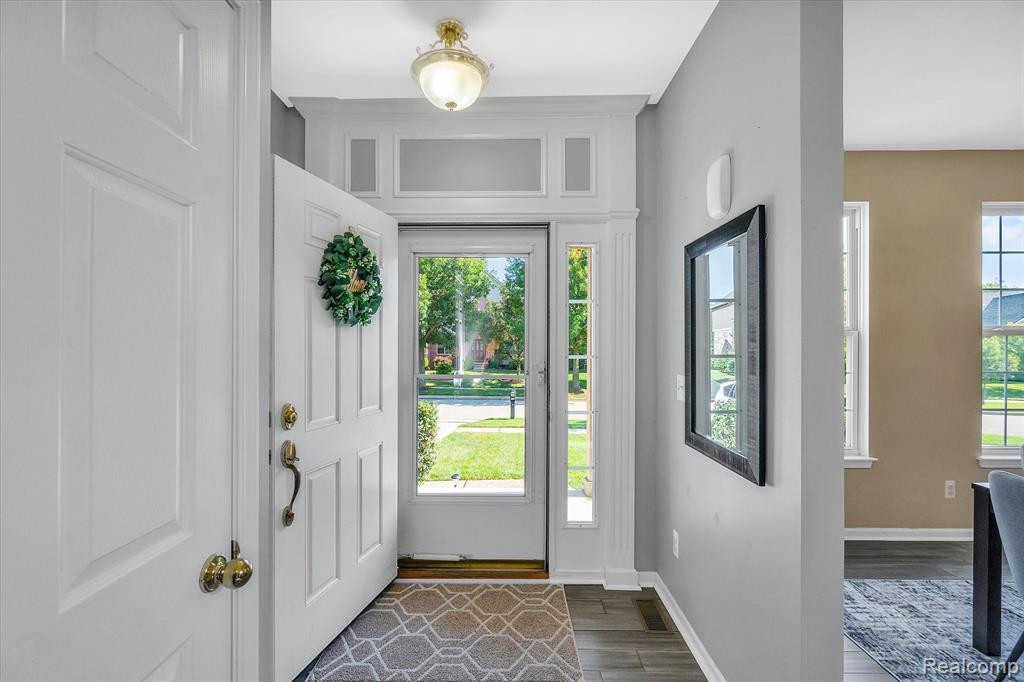 650 PARK LANE Road, Chelsea, MI 48118 — Photo 8
