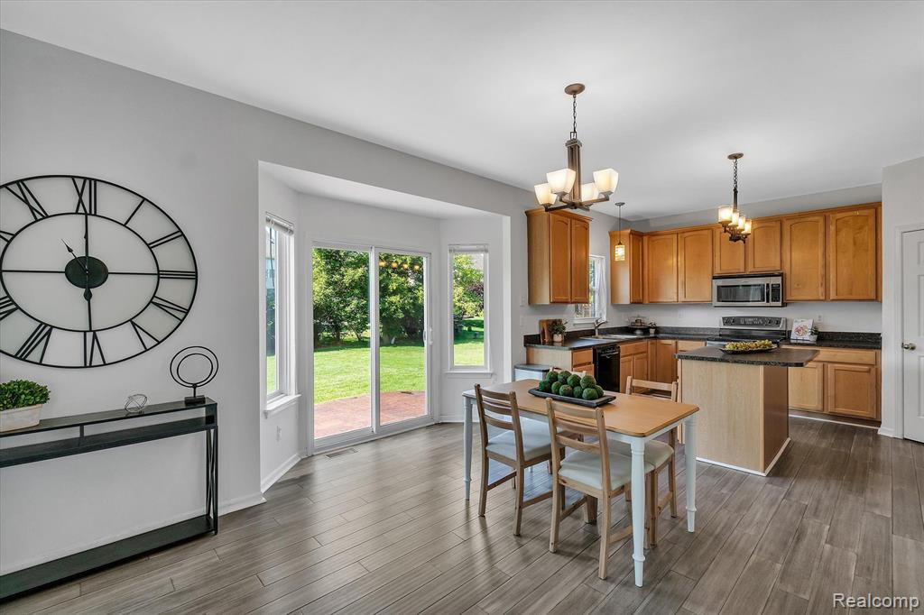 650 PARK LANE Road, Chelsea, MI 48118 — Photo 14