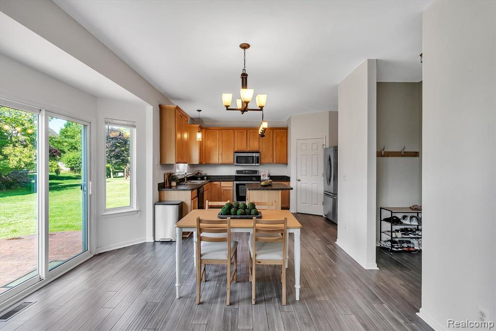 650 PARK LANE Road, Chelsea, MI 48118 — Photo 15