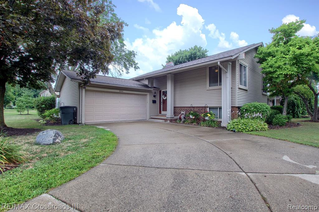 42464 SOMERSET Court, Canton, MI 48187 — front exterior