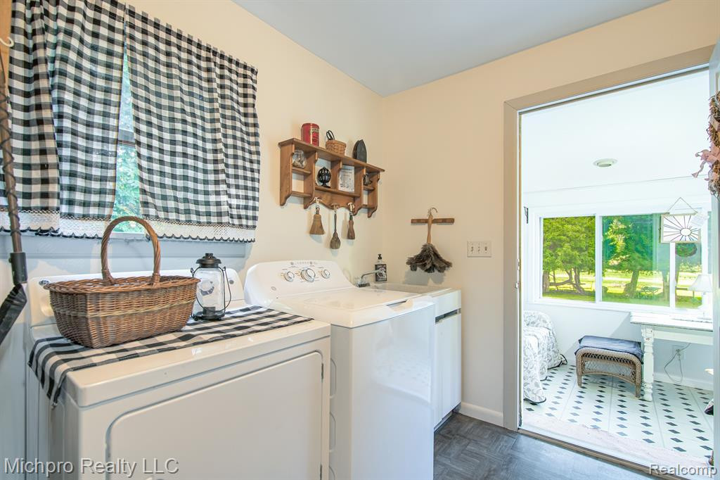6675 WAGNER Road, Imlay City, MI 48444 — Photo 13