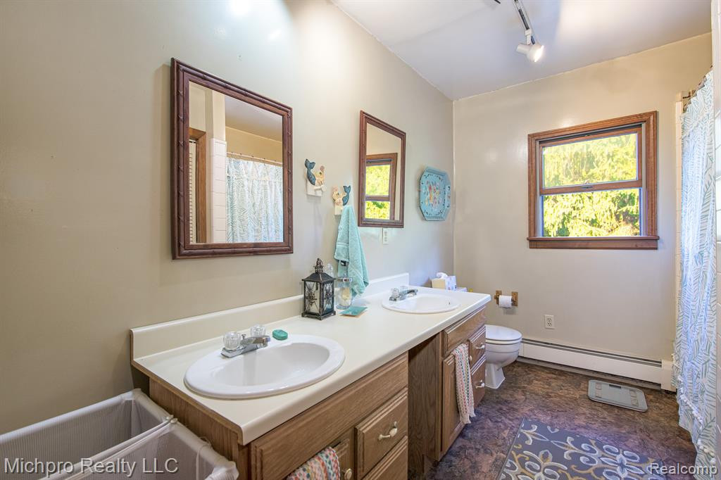 6675 WAGNER Road, Imlay City, MI 48444 — Photo 16