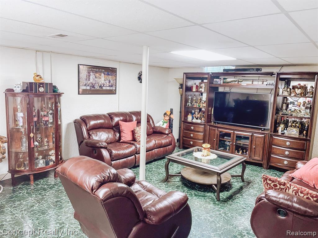 1433 18TH Street, Detroit, MI 48216 — Photo 17
