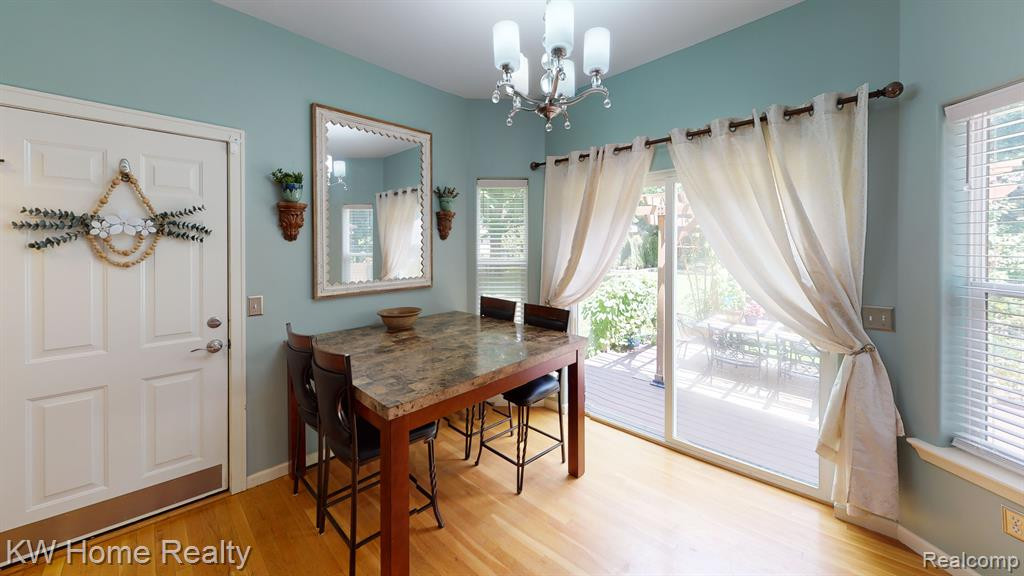 330 GLENWOOD Street, Ann Arbor, MI 48103 — Photo 10