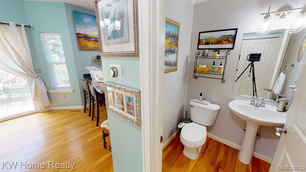330 GLENWOOD Street, Ann Arbor, MI 48103 — Photo 16