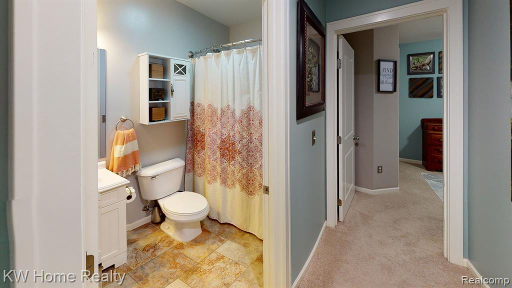 330 GLENWOOD Street, Ann Arbor, MI 48103 — Photo 28