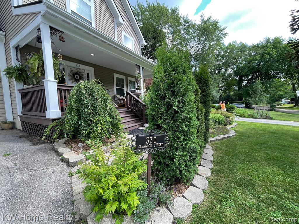 330 GLENWOOD Street, Ann Arbor, MI 48103 — Photo 42