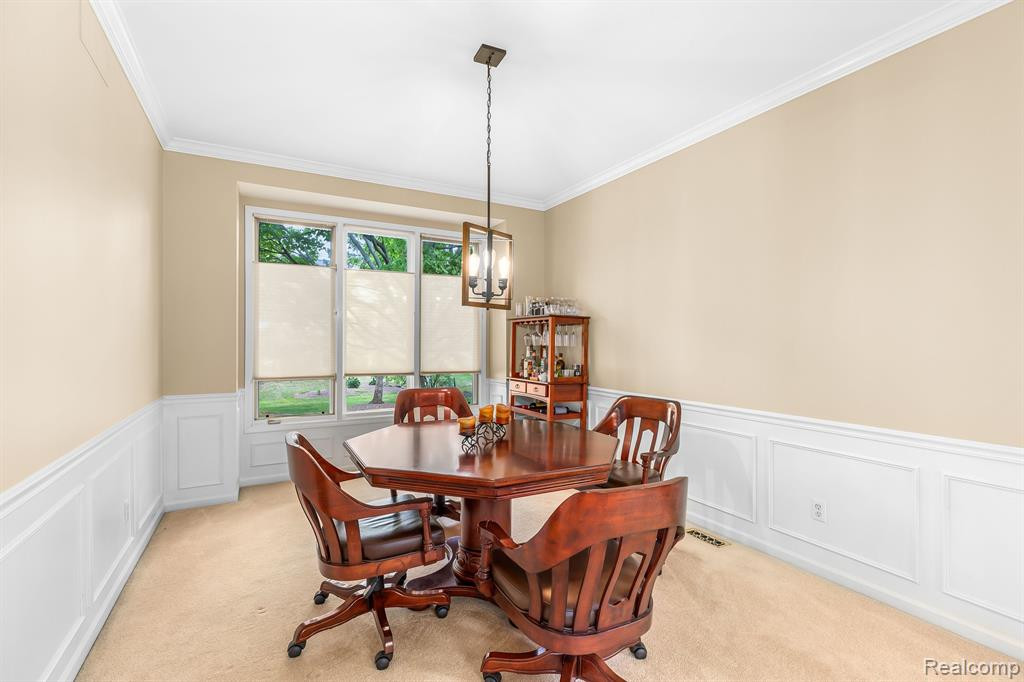 657 HIGHLANDS Drive, Canton, MI 48188 — Photo 13