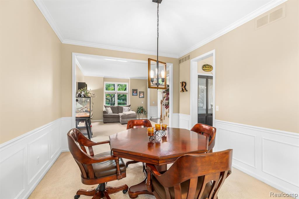 657 HIGHLANDS Drive, Canton, MI 48188 — Photo 14