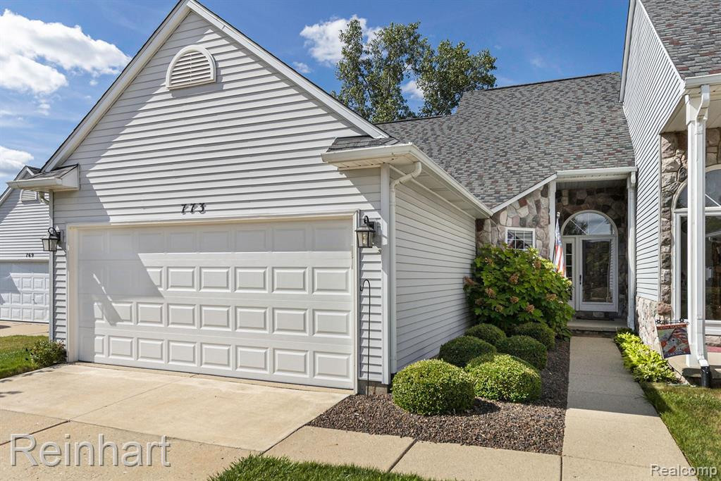 773 CHALLENGING Trail, South Lyon, MI 48178 — front exterior