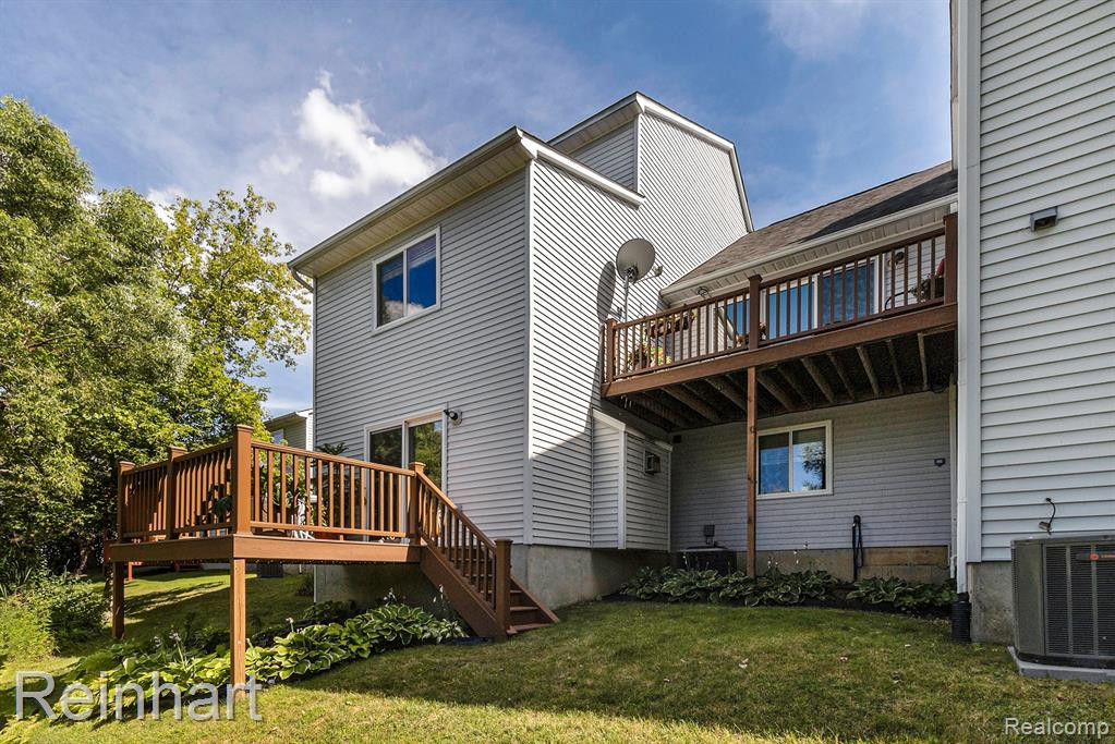773 CHALLENGING Trail, South Lyon, MI 48178 — Photo 32