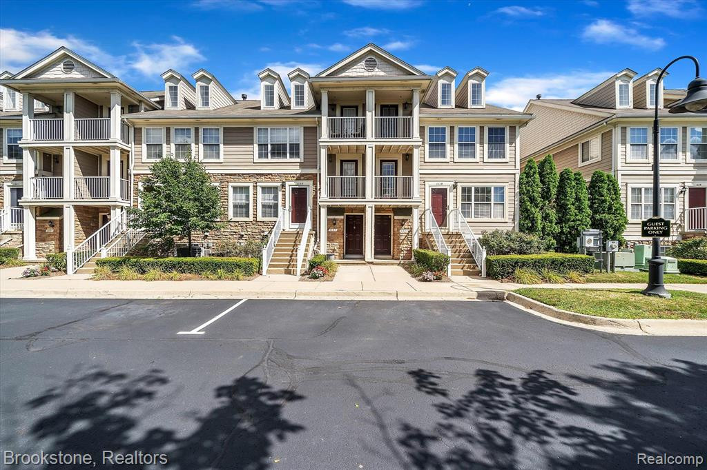 1107 BEAVER Run, Troy, MI 48083 — front exterior