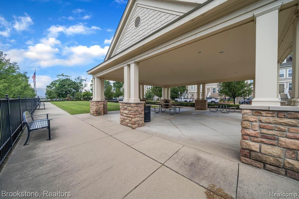 1107 BEAVER Run, Troy, MI 48083 — Photo 40