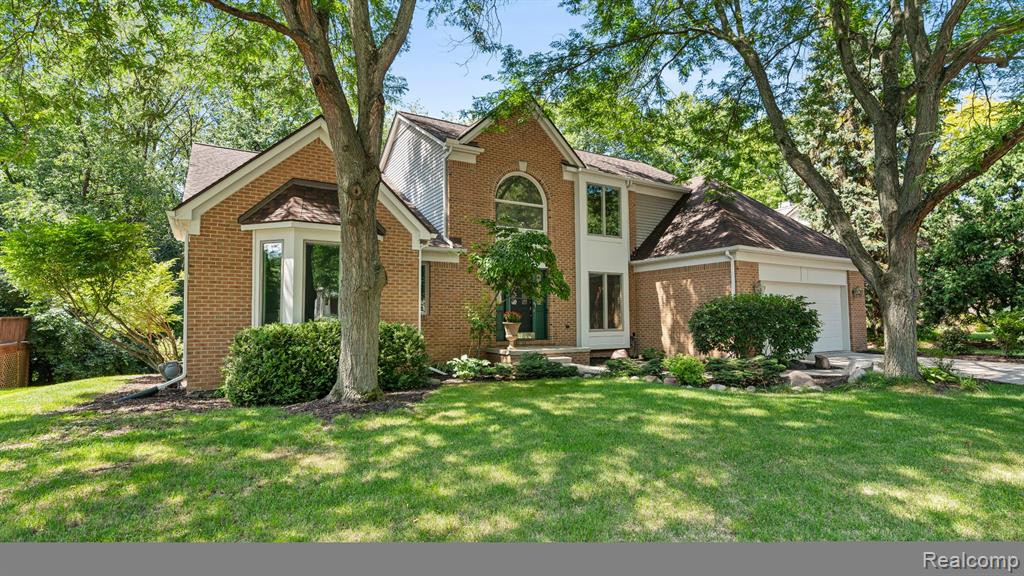 2039 TIBBITS Court, Ann Arbor, MI 48105 — Photo 2