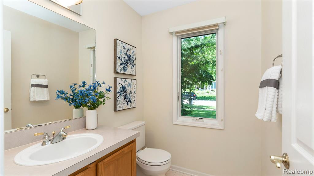 2039 TIBBITS Court, Ann Arbor, MI 48105 — Photo 18