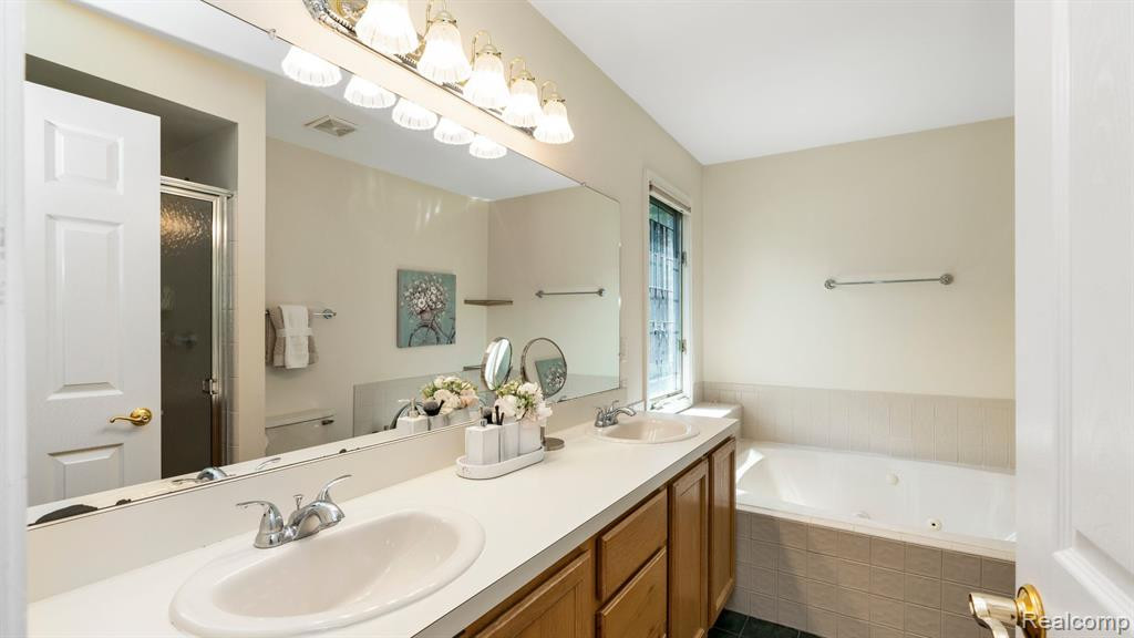 2039 TIBBITS Court, Ann Arbor, MI 48105 — Photo 23