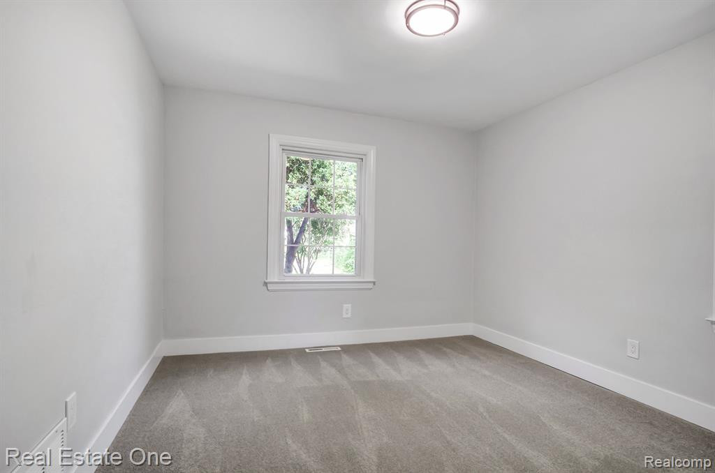 2837 ELMWOOD Street, Ann Arbor, MI 48104 — Photo 16