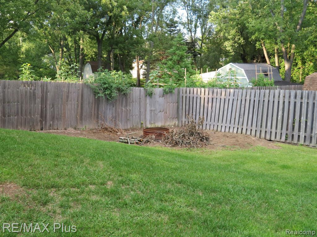 110 James Street, Ortonville, MI 48462 — Photo 26