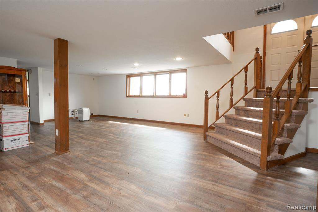 35 N M52, Webberville, MI 48892 — Photo 19