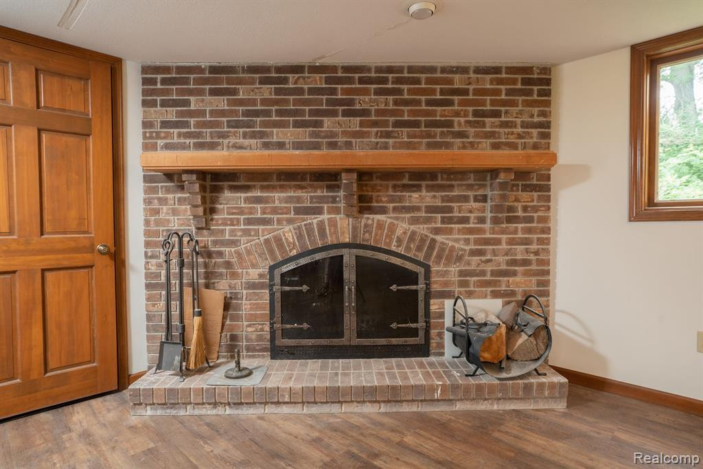 35 N M52, Webberville, MI 48892 — Photo 22