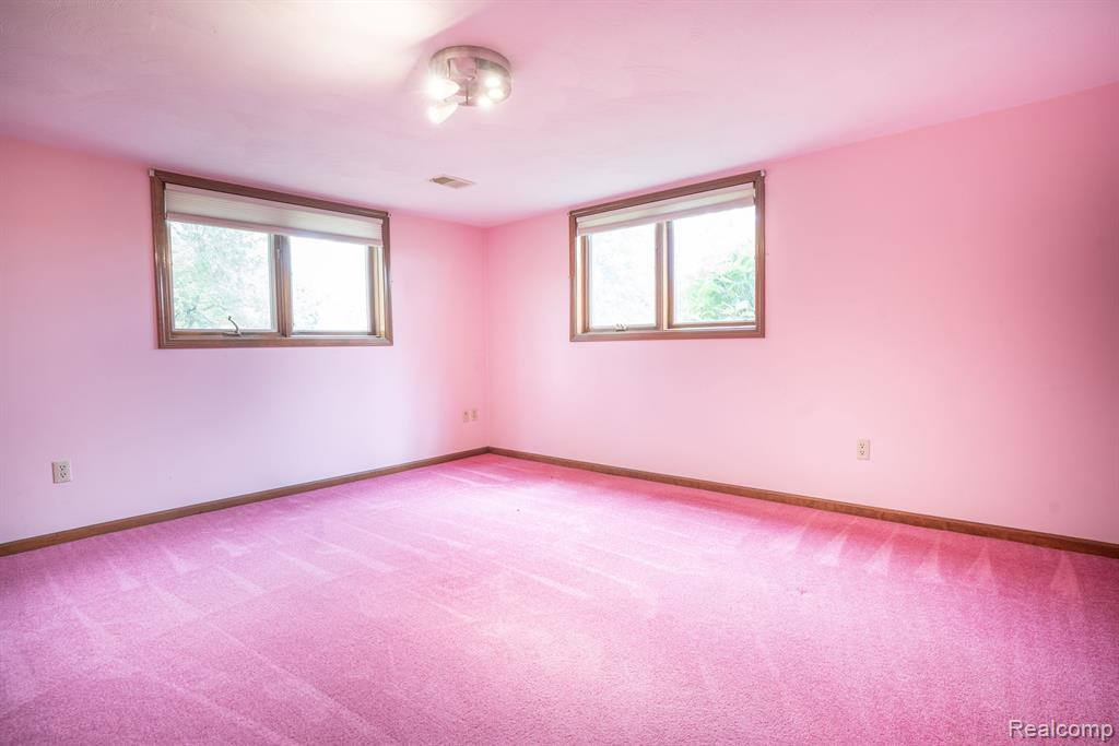 35 N M52, Webberville, MI 48892 — Photo 26