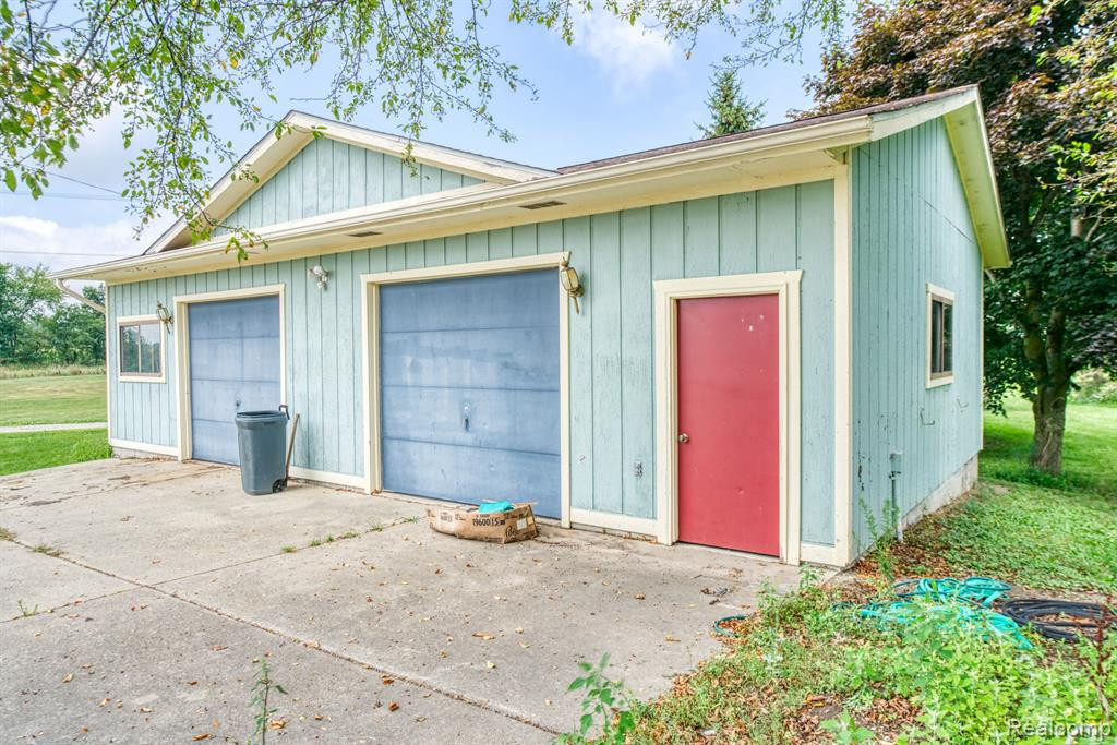 35 N M52, Webberville, MI 48892 — Photo 29