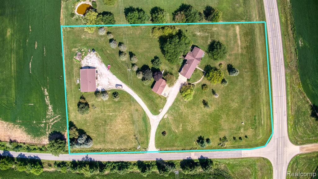 35 N M52, Webberville, MI 48892 — Photo 37