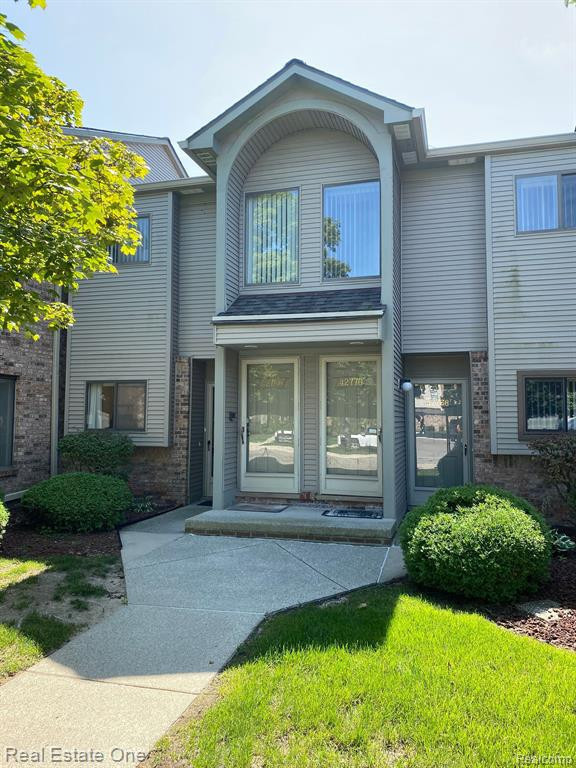42764 LILLEY POINTE Drive, Canton, MI 48187 — Photo 3