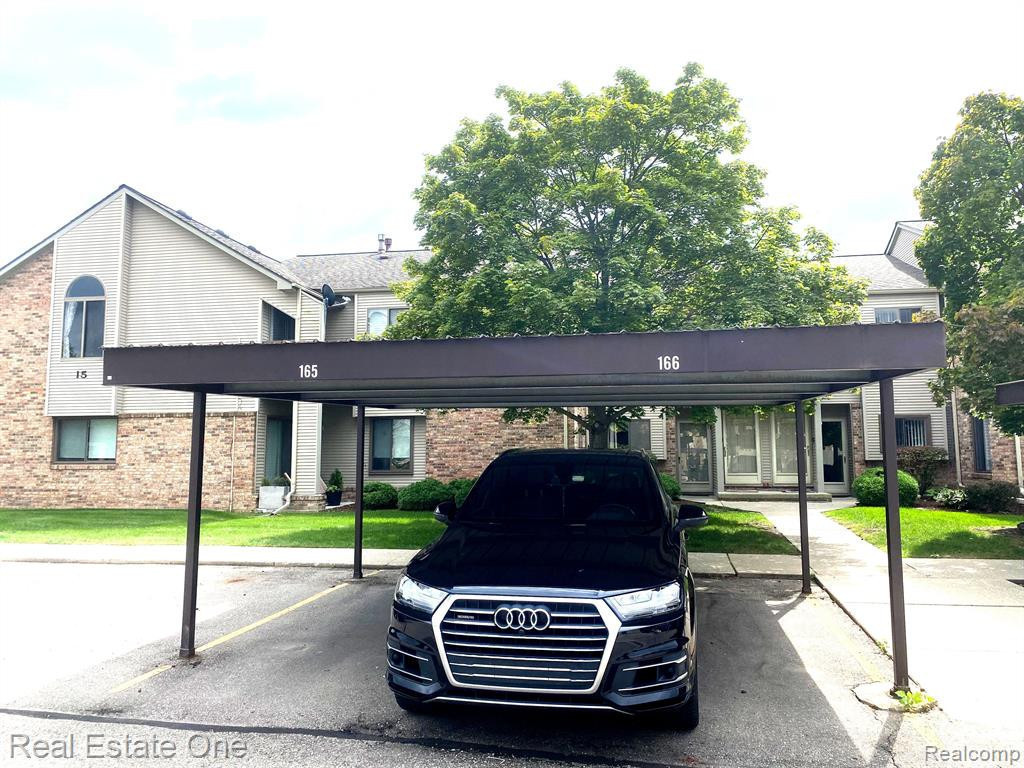 42764 LILLEY POINTE Drive, Canton, MI 48187 — Photo 5