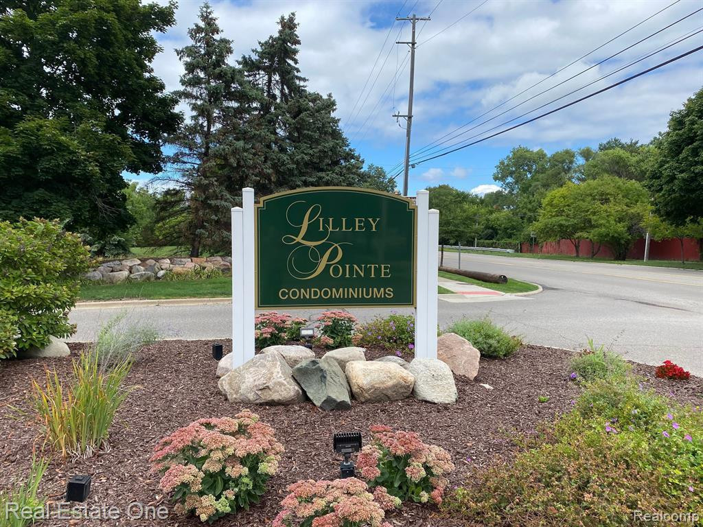 42764 LILLEY POINTE Drive, Canton, MI 48187 — Photo 34