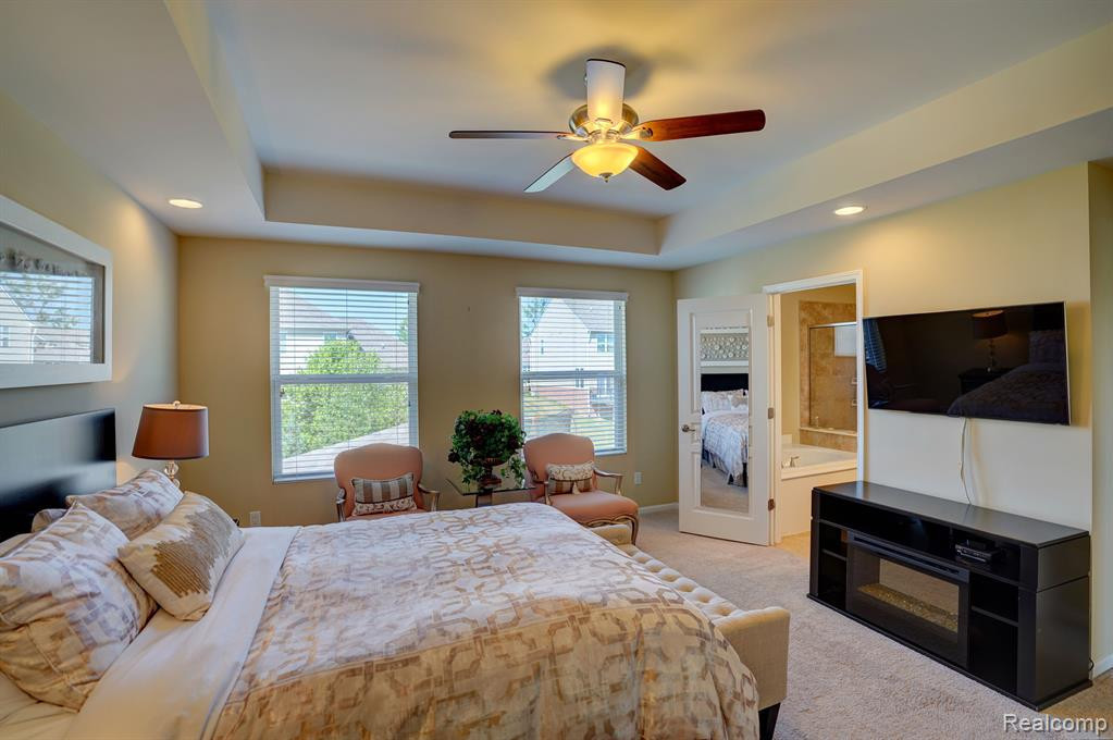 6074 TOPAZ Circle, Grand Blanc, MI 48439 — Photo 15