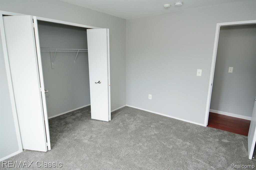 44433 SAVERY Drive, Canton, MI 48187 — Photo 11
