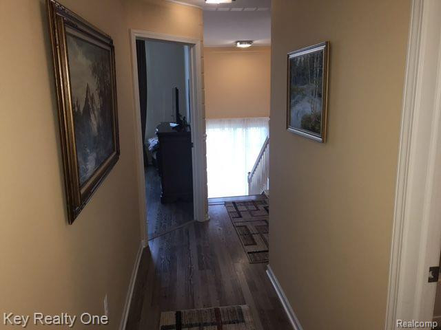 454 OLD PINE Way, 454, Walled Lake, MI 48390 — Photo 15
