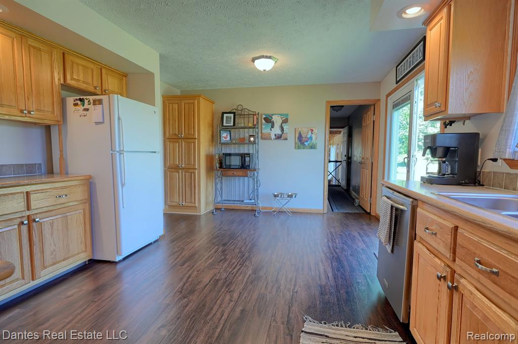 1895 S Osborne Road, Dansville, MI 48819 — Photo 14