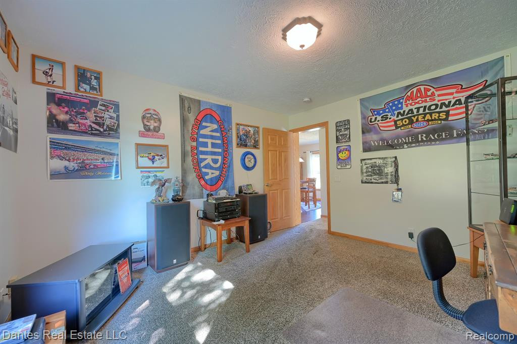 1895 S Osborne Road, Dansville, MI 48819 — Photo 23