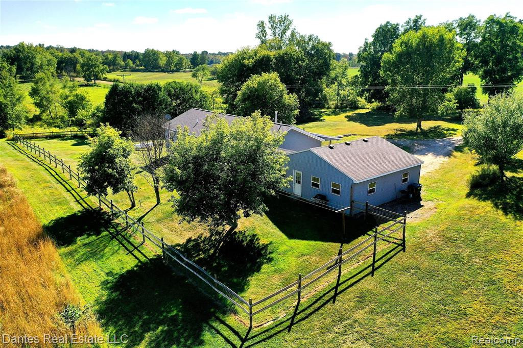 1895 S Osborne Road, Dansville, MI 48819 — Photo 31