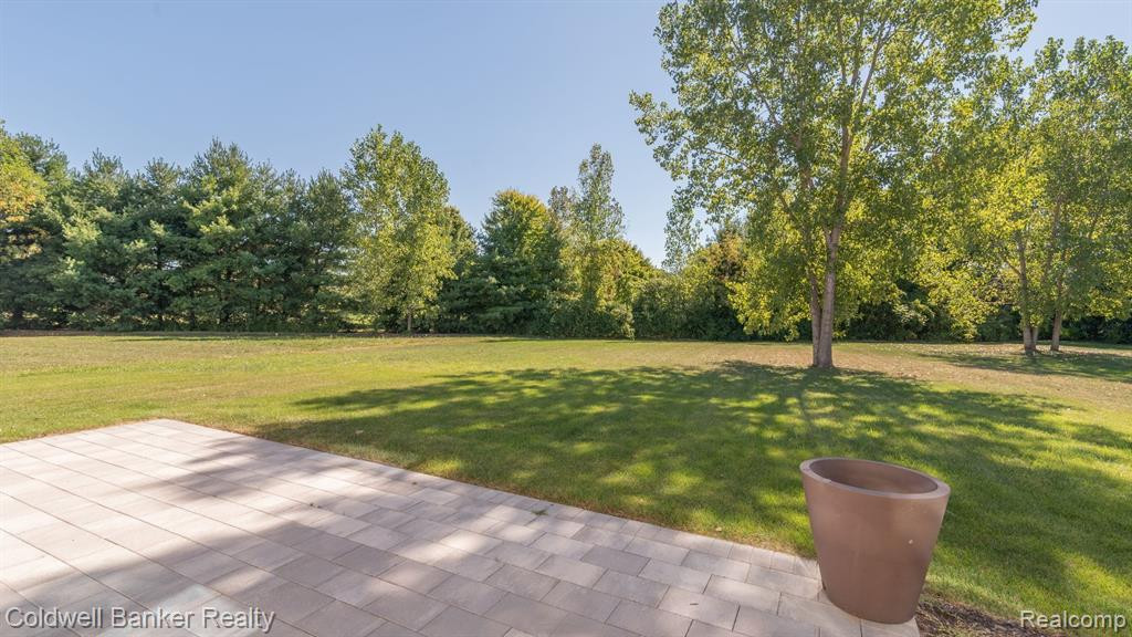 8860 LILLY Drive, Ypsilanti, MI 48197 — Photo 3