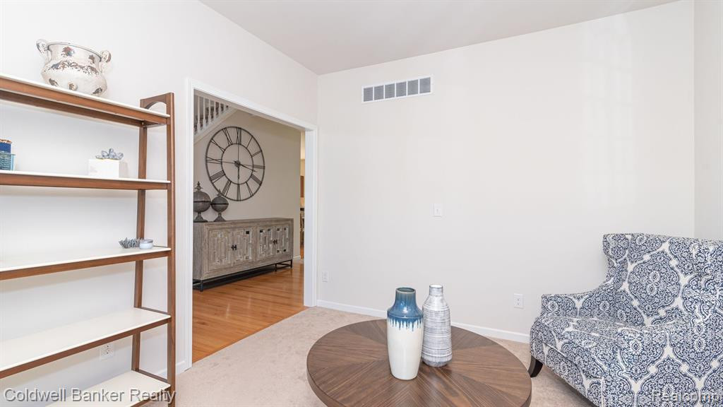 8860 LILLY Drive, Ypsilanti, MI 48197 — Photo 11
