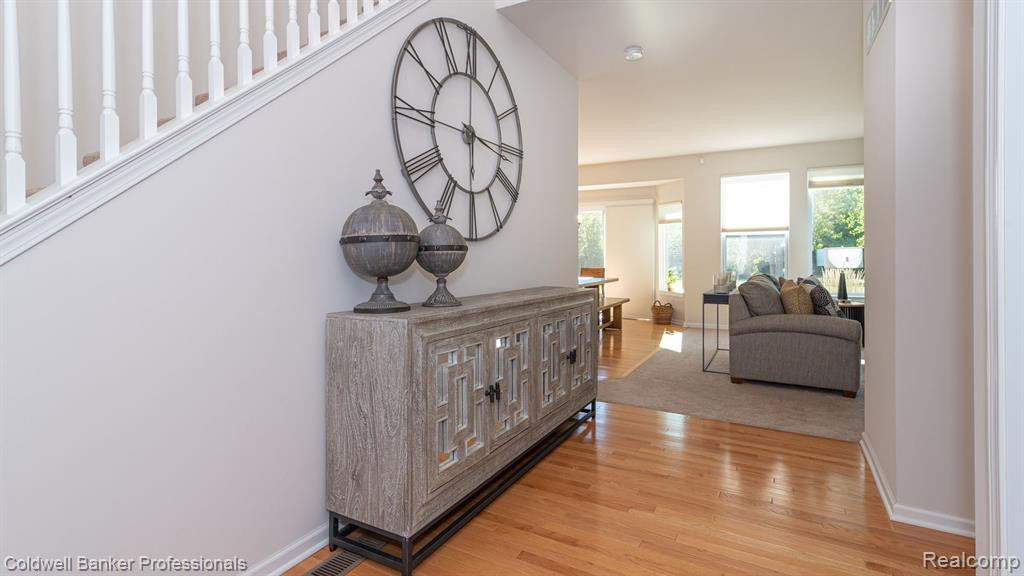 8860 LILLY Drive, Ypsilanti, MI 48197 — Photo 12