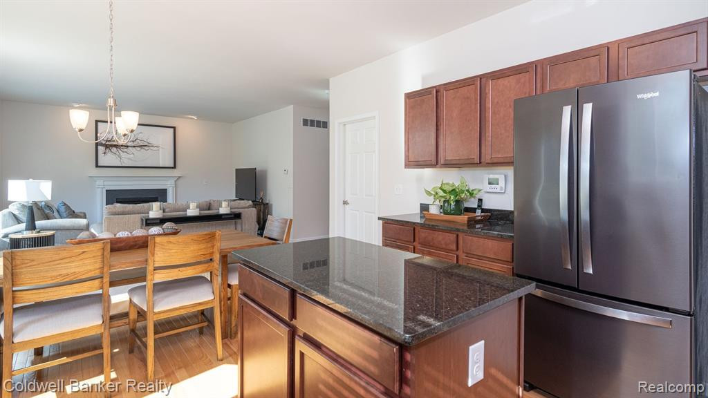 8860 LILLY Drive, Ypsilanti, MI 48197 — Photo 21