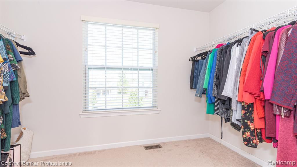 8860 LILLY Drive, Ypsilanti, MI 48197 — Photo 34