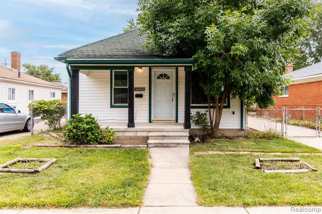 5629 KATHERINE Street, Dearborn Heights, MI 48125 — front exterior
