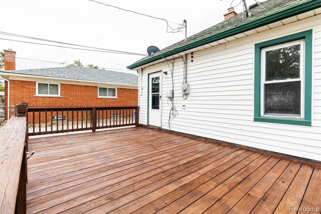 5629 KATHERINE Street, Dearborn Heights, MI 48125 — Photo 25