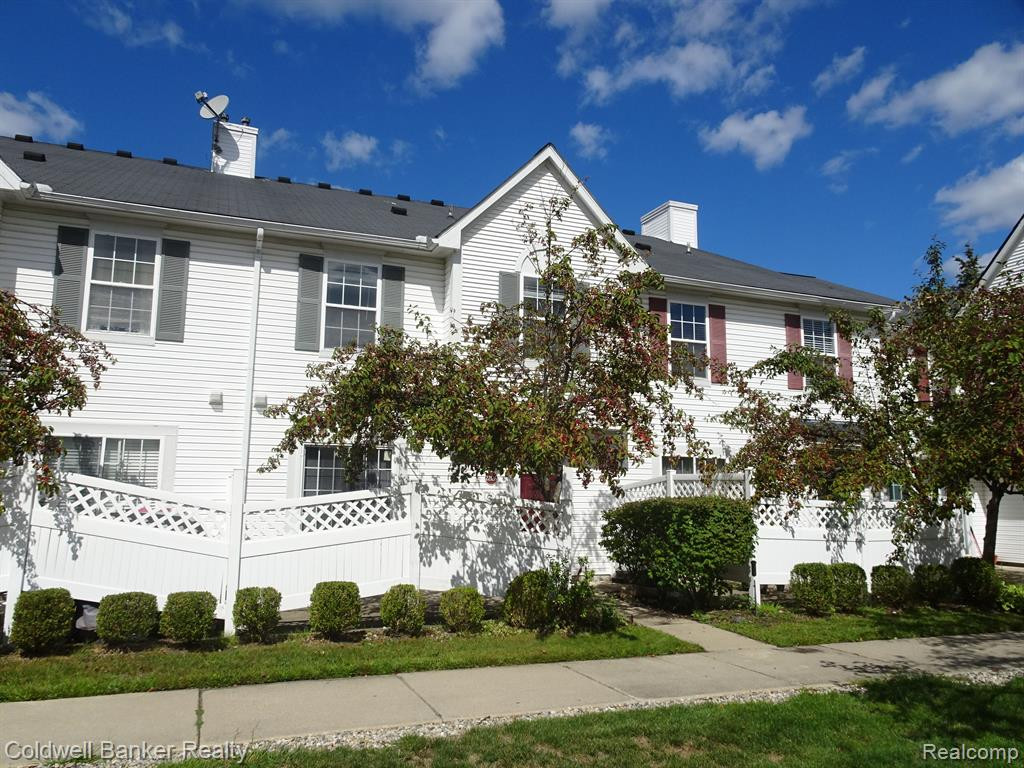 22126 CAPE COD Way, Farmington Hills, MI 48336 — front exterior