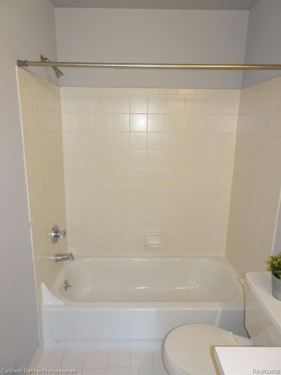22126 CAPE COD Way, Farmington Hills, MI 48336 — Photo 22