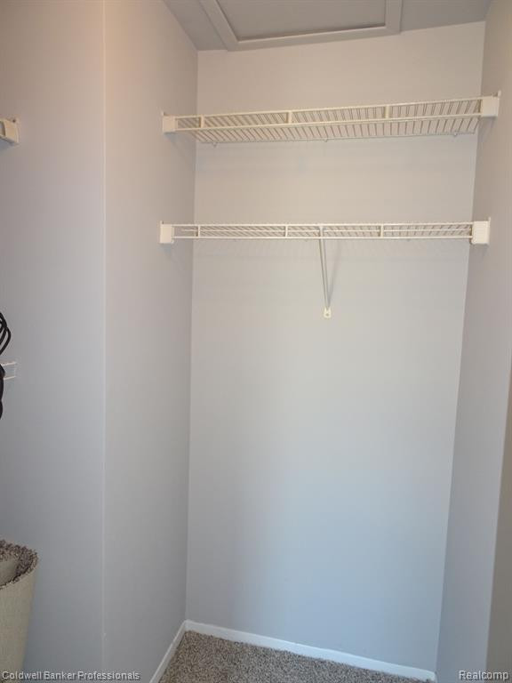 22126 CAPE COD Way, Farmington Hills, MI 48336 — Photo 23