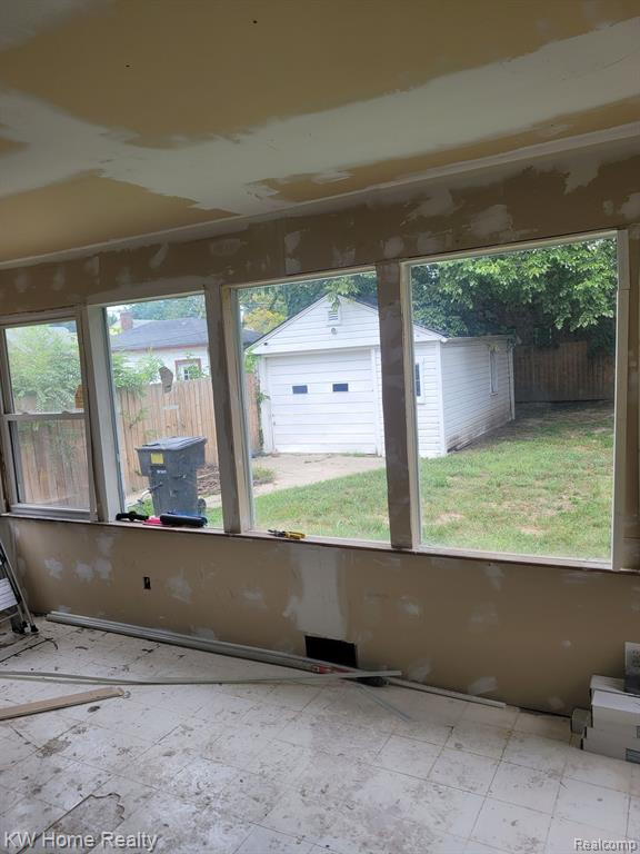 7266 W OUTER Drive, Detroit, MI 48235 — Photo 10