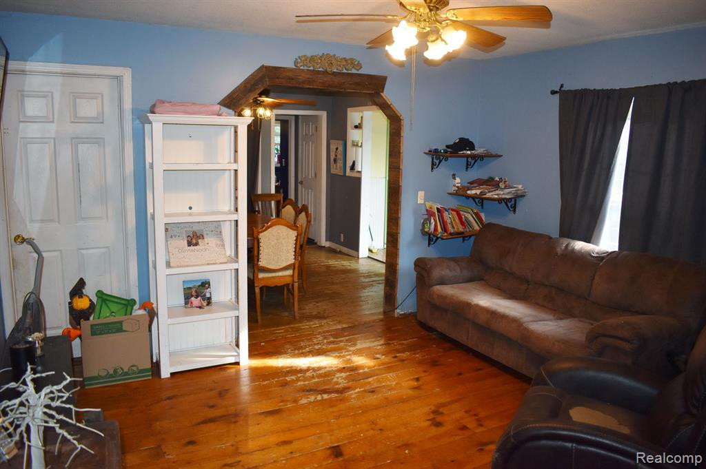5059 Bell Oak Road, Webberville, MI 48892 — Photo 2