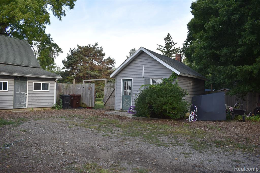 5059 Bell Oak Road, Webberville, MI 48892 — Photo 11